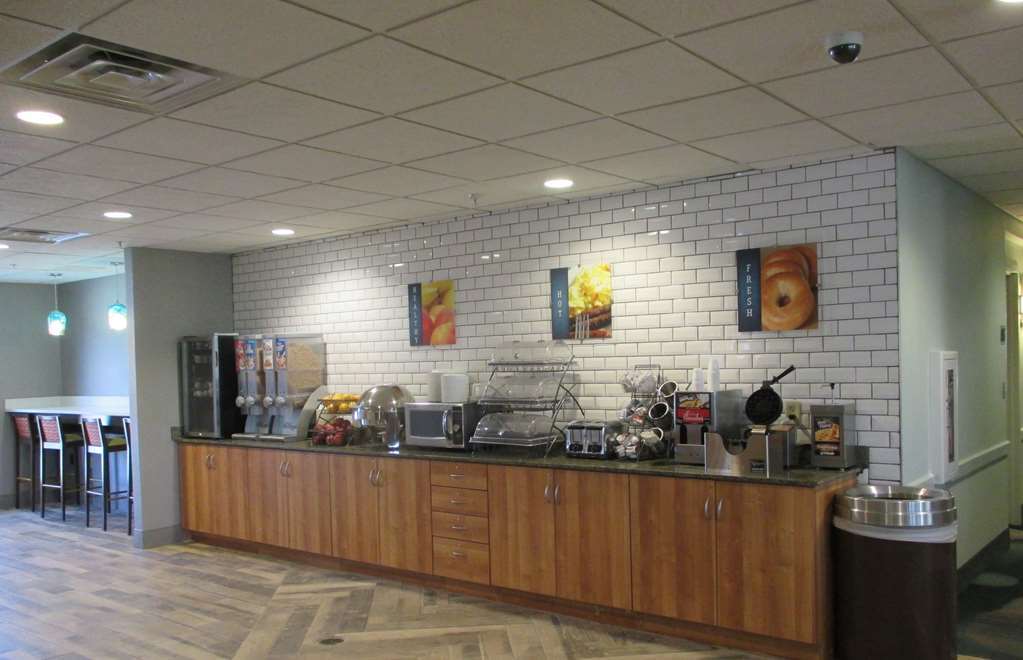 哈利斯堡梅卡尼克斯堡贝斯特韦斯特优质酒店 Enola 餐厅 照片